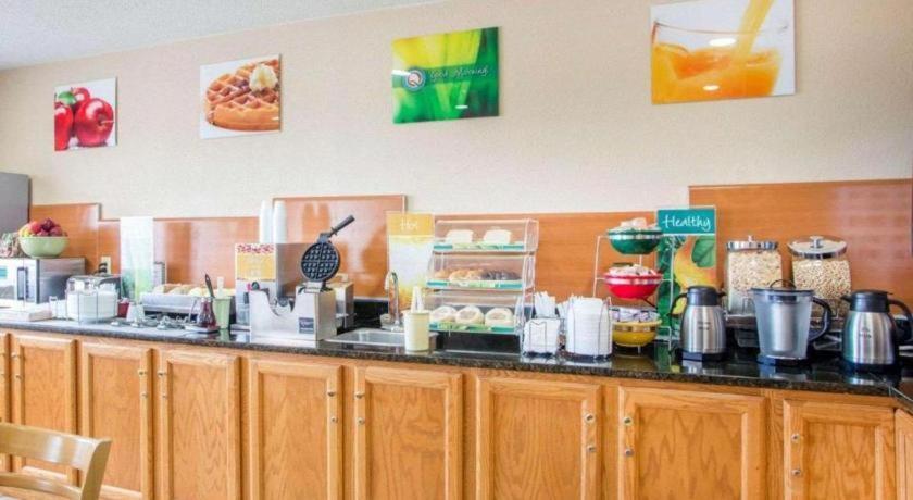 Quality Inn Ottawa Near Starved Rock State Park Exterior photo